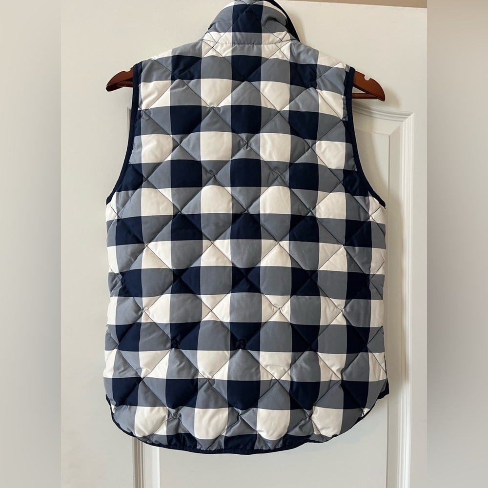 SALE! J.Crew Navy Plaid Quilted Down Feather Vest Women's Size Small - Picture 8 of 15
